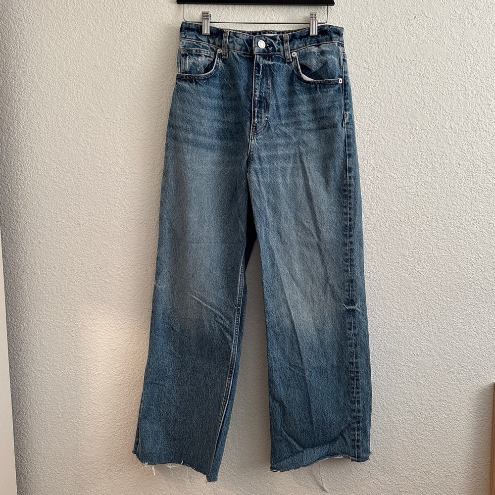 ZARA high waisted straight leg jean | wide leg denim pants | size 8 women’s